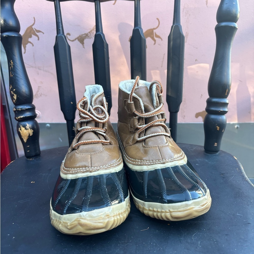 JBU Women’s Duck Boots  Brown and Black Size 8 - Picture 2 of 4